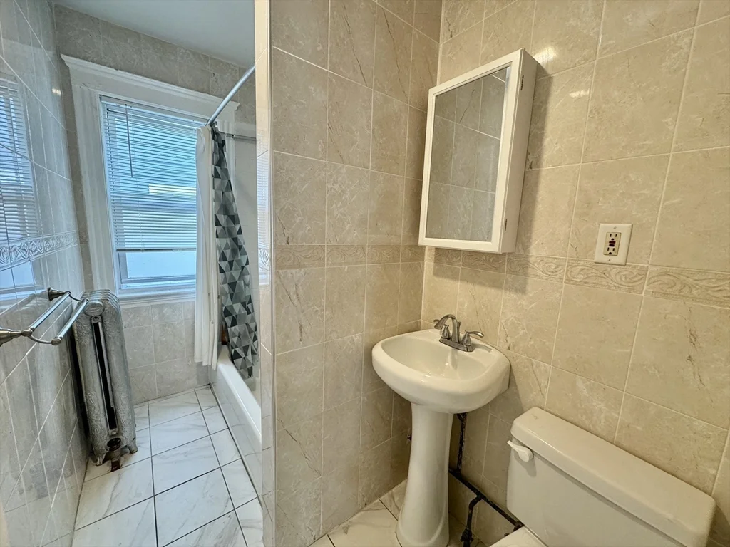 28 Boulevard Ter, Allston