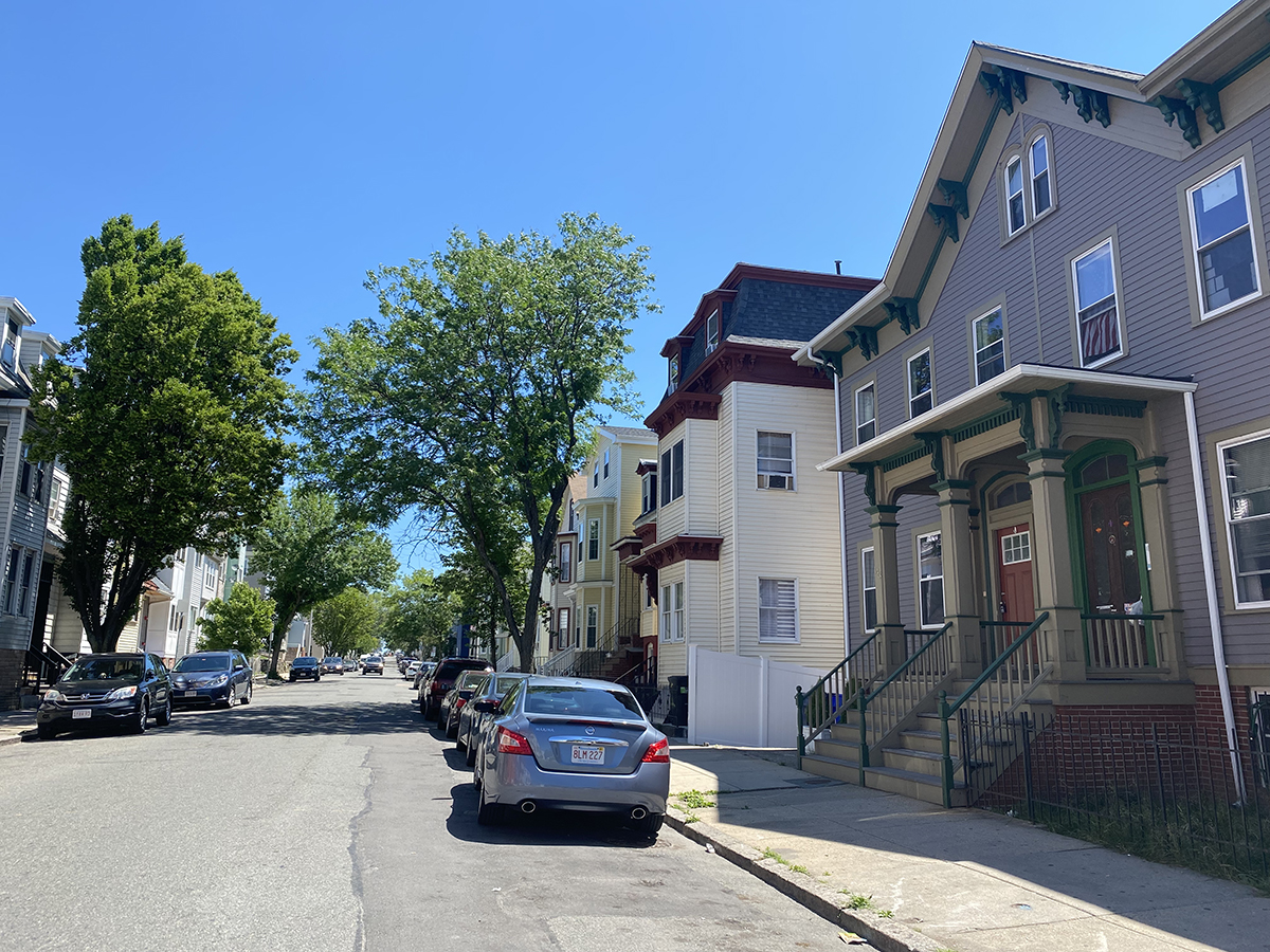 3 bed, 2 bath apartment for rent at 143 Lexington St Unit 1, East Boston — photo 14 of 18