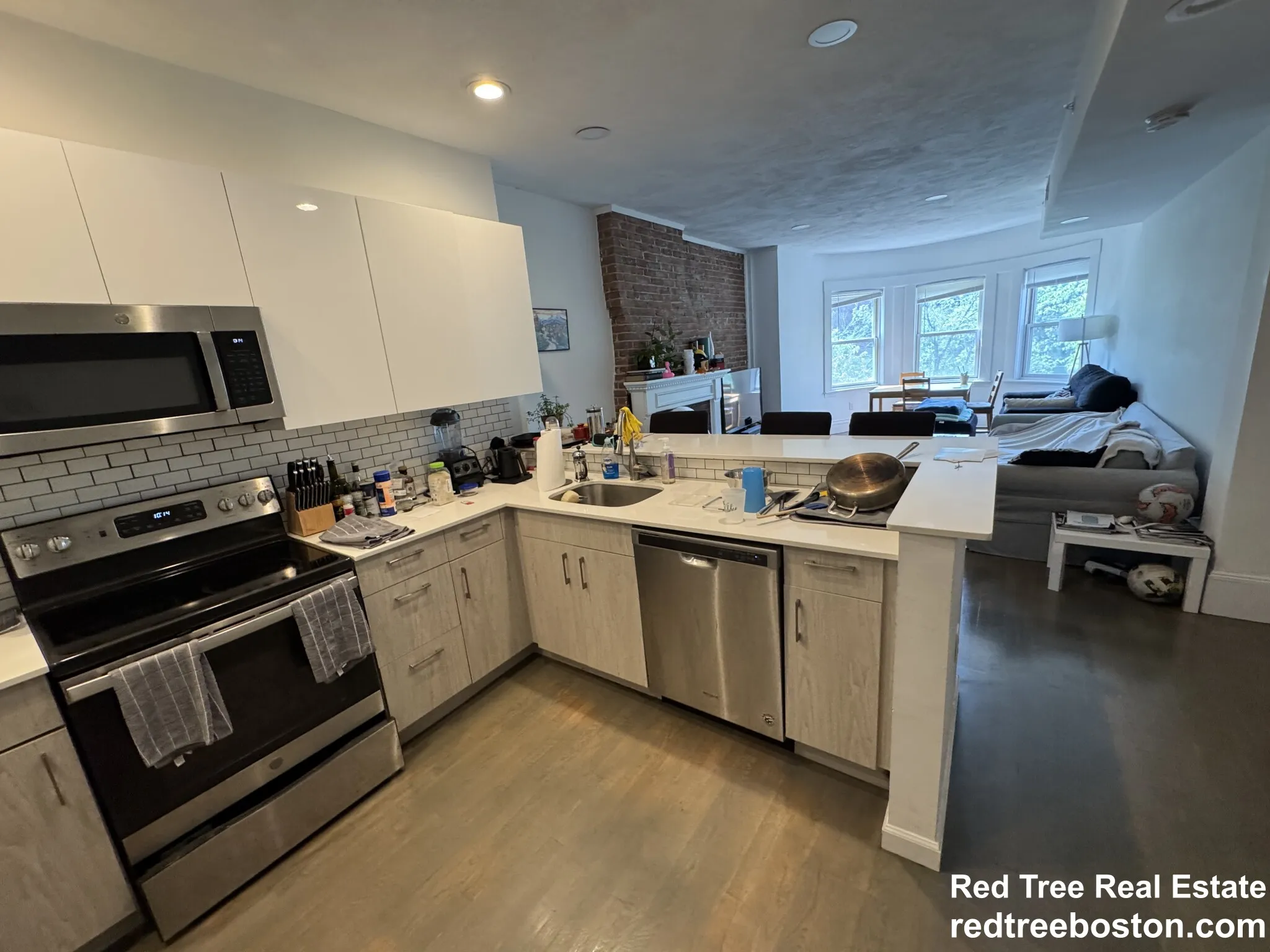 1406 Beacon St, Corey Hill