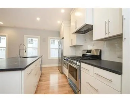 339 W Broadway, South Boston