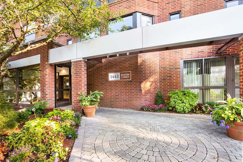 2 bed, 2 bath apartment for rent at 1443 Beacon St Unit 609, Coolidge Corner — photo 2 of 12