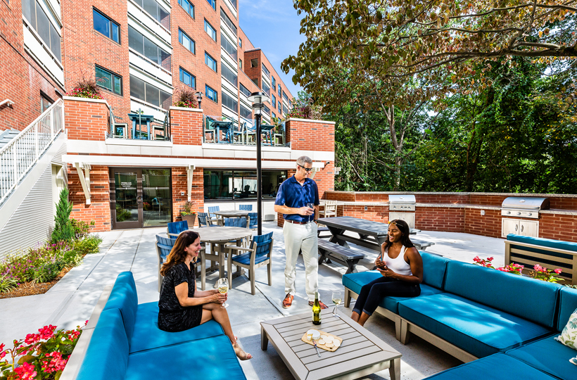 2 bed, 2 bath apartment for rent at 1443 Beacon St Unit 609, Coolidge Corner — photo 3 of 12