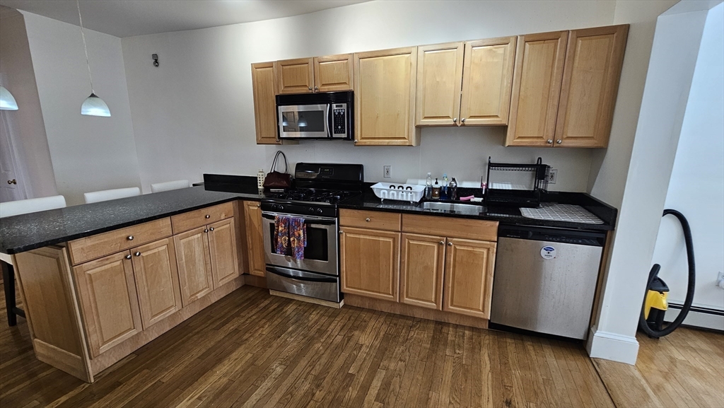 22 Belmont St, Watertown