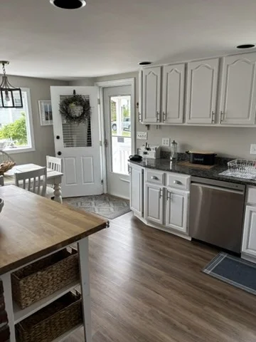 24 Pine Point Rd, Duxbury