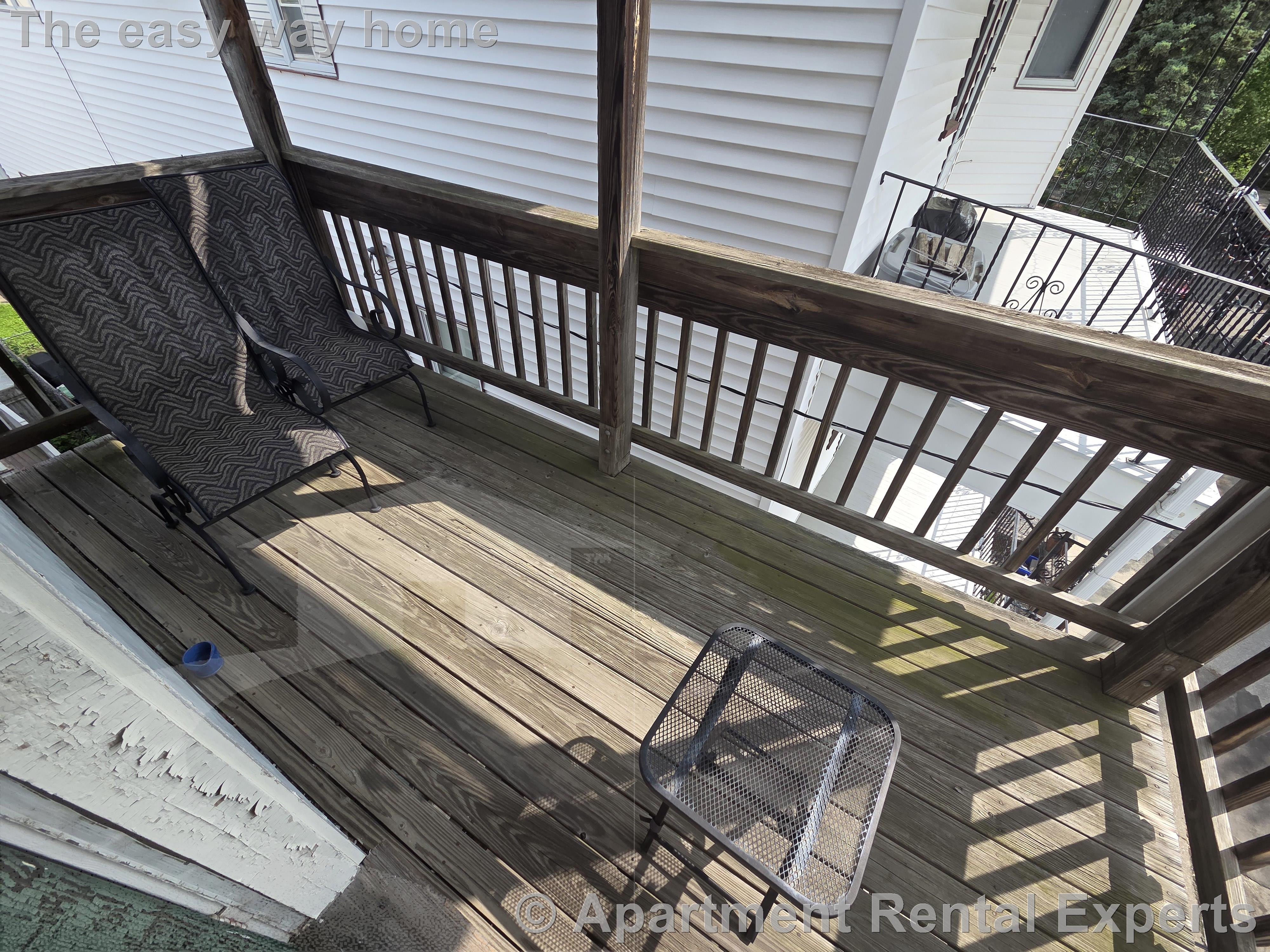 76 Lexington Ave, Davis Square