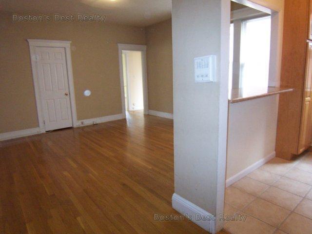 2 bed, 1 bath apartment for rent at 233 Kelton St Unit 6, Brighton — photo 5 of 5