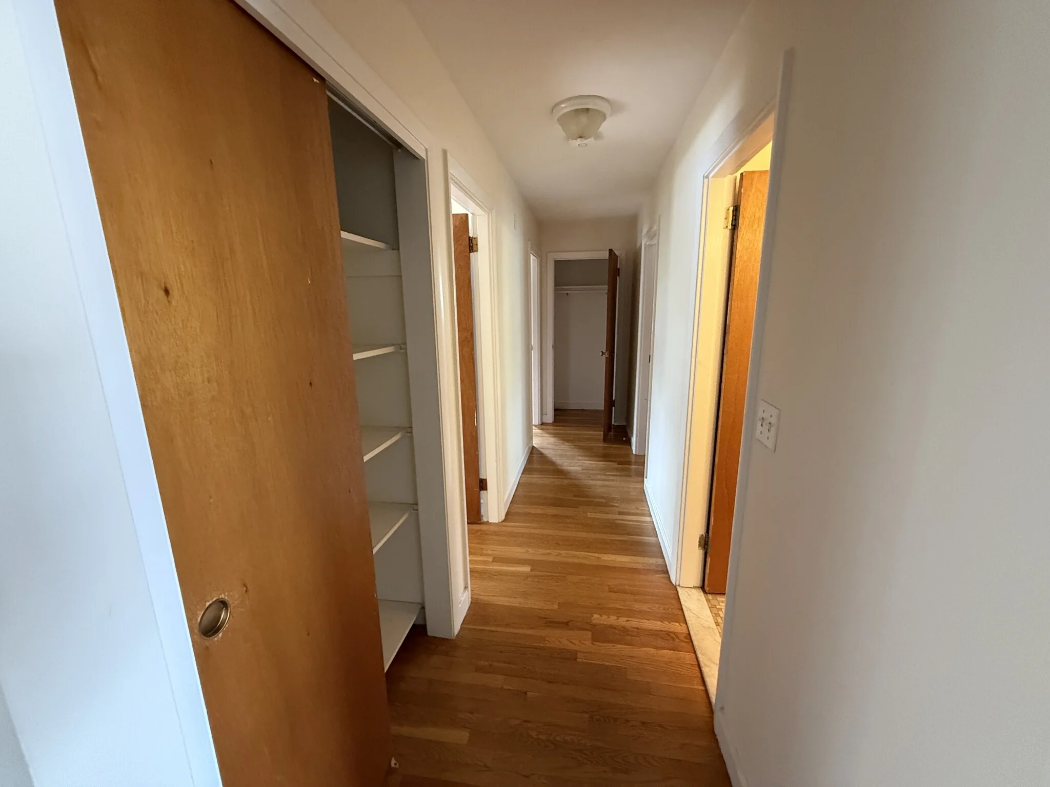 31 Captain Parker Arms, Lexington