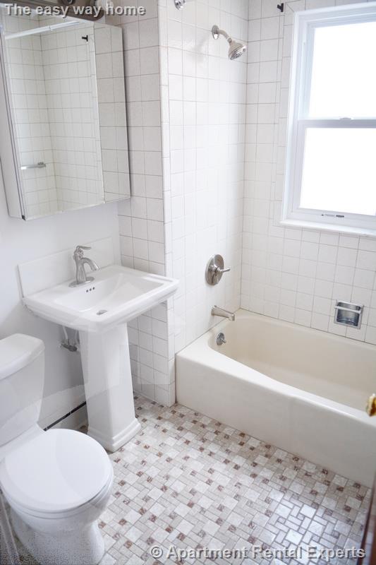 169 Harvard St, Tufts