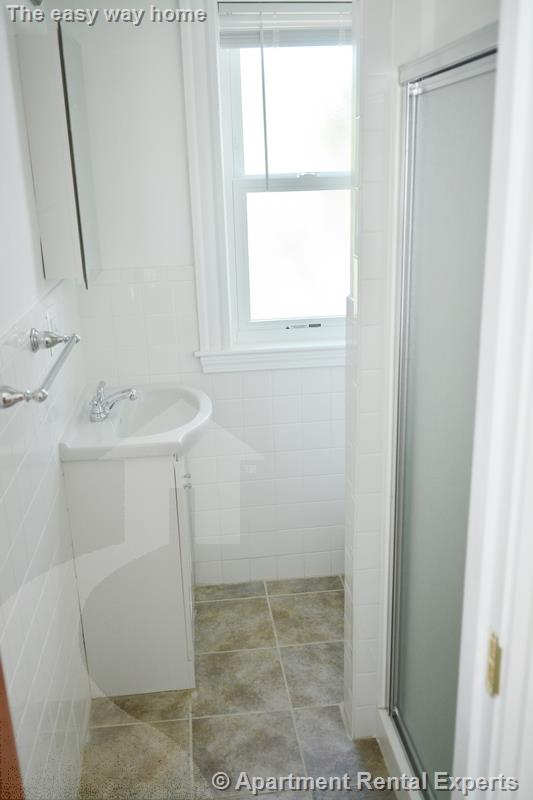 169 Harvard St, Tufts