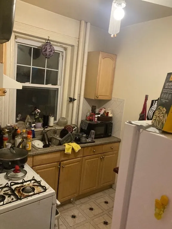 78 Glenville Ave, Allston