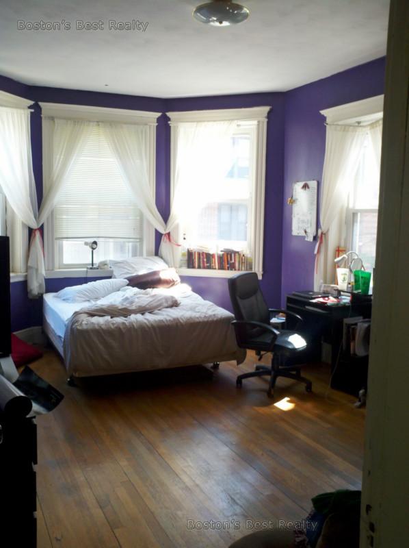 2 bed, 1 bath apartment for rent at 65 Saint Marys St Unit 1, Coolidge Corner — photo 1 of 6