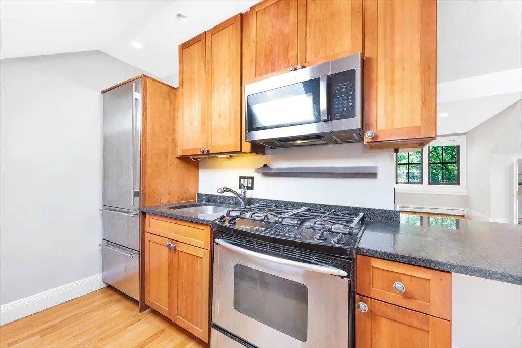 32 East Springfield St, South End