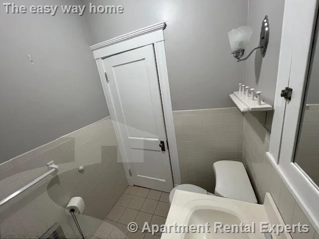 76 Powderhouse Blvd, Davis Square