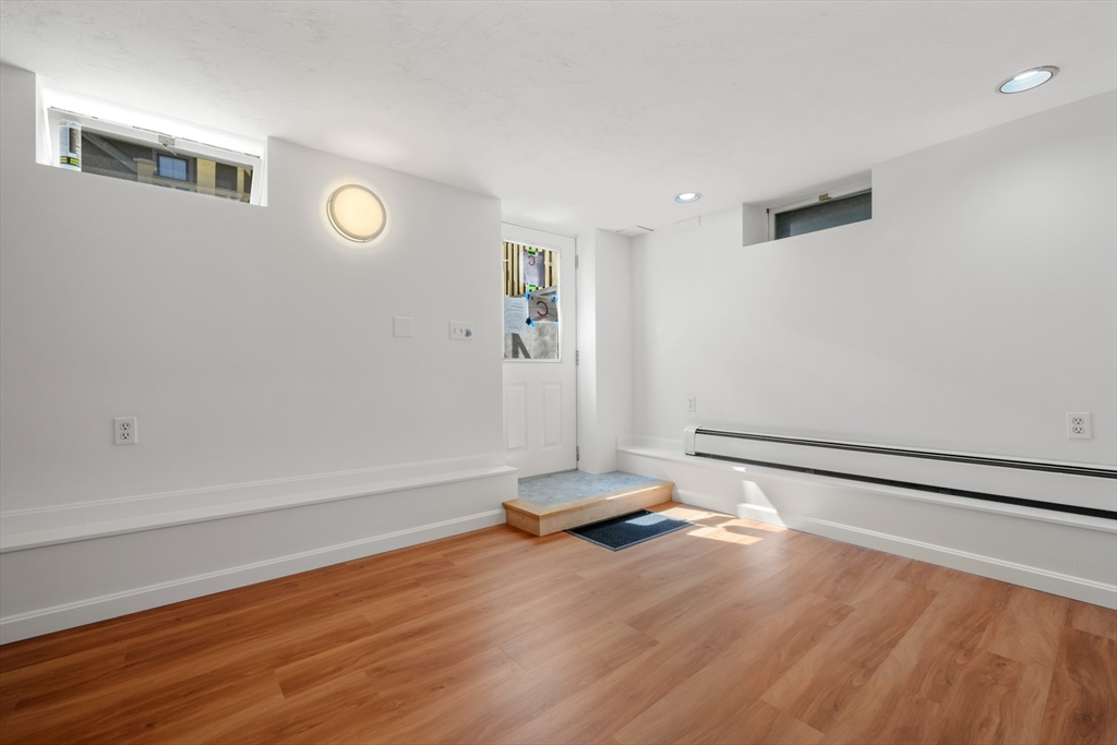 259 Mount Auburn, Harvard Square