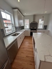 8 Brookside Ave, Jamaica Plain