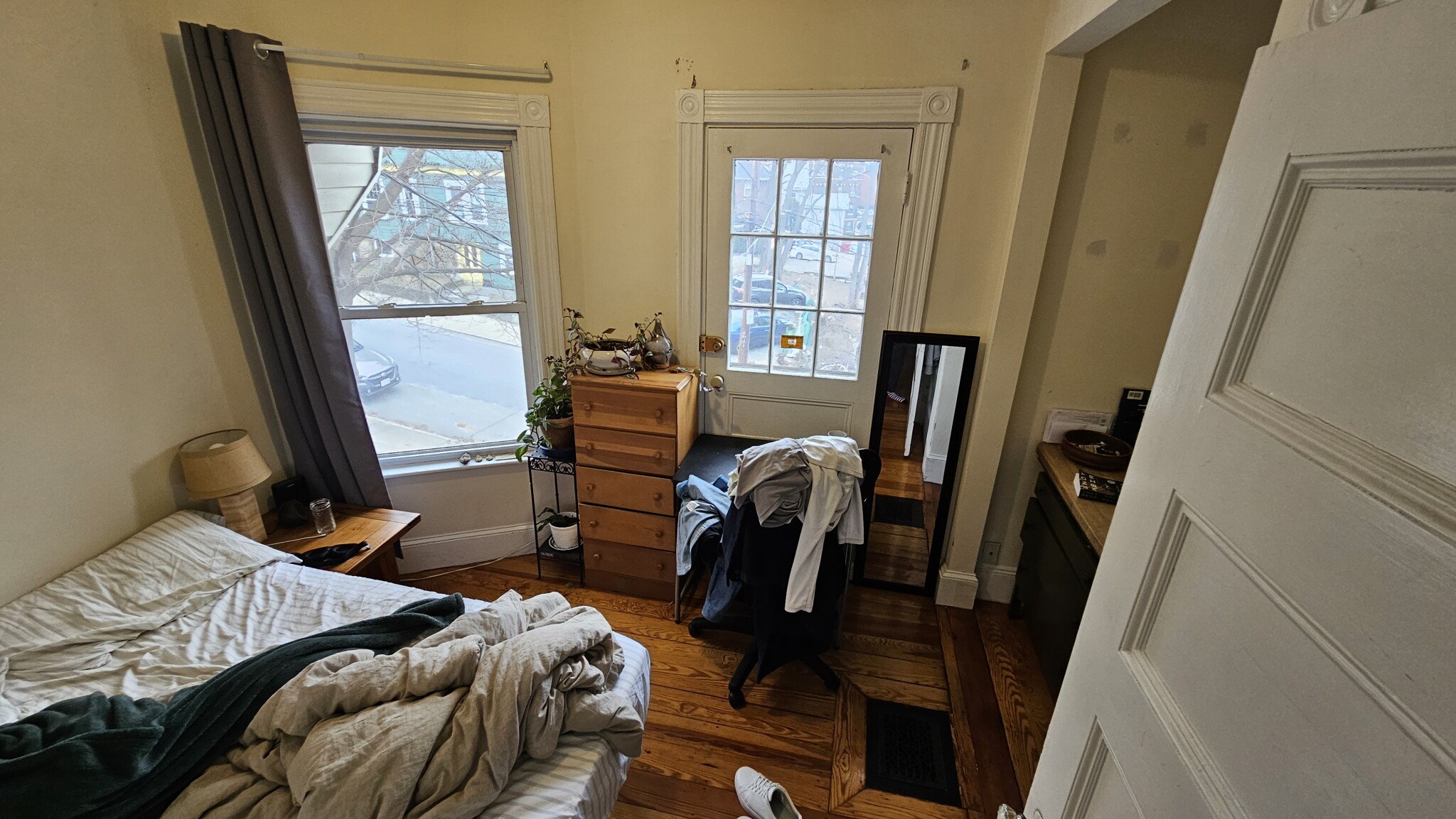 6 bed, 2.5 bath apartment for rent at 11 Woodstock Ave Unit 1, Brighton — photo 8 of 16