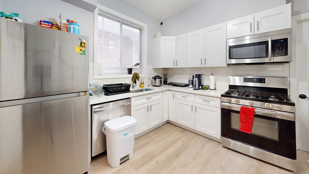 45 Morris St, East Boston