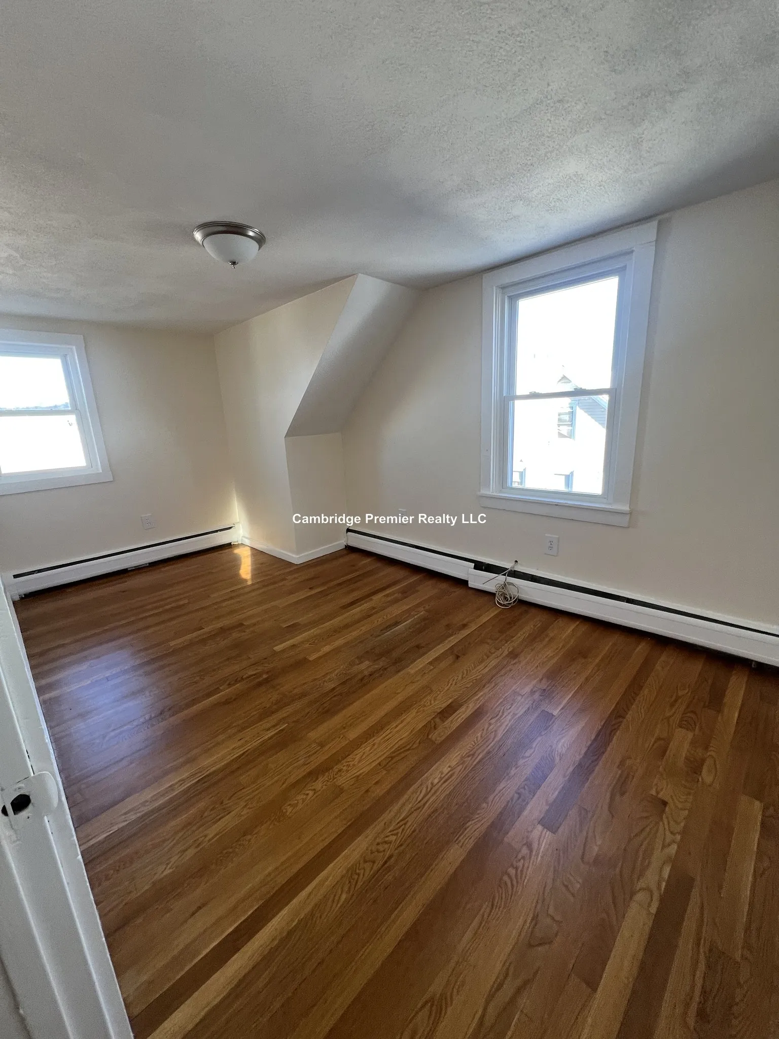 5 Autumn St, East Somerville