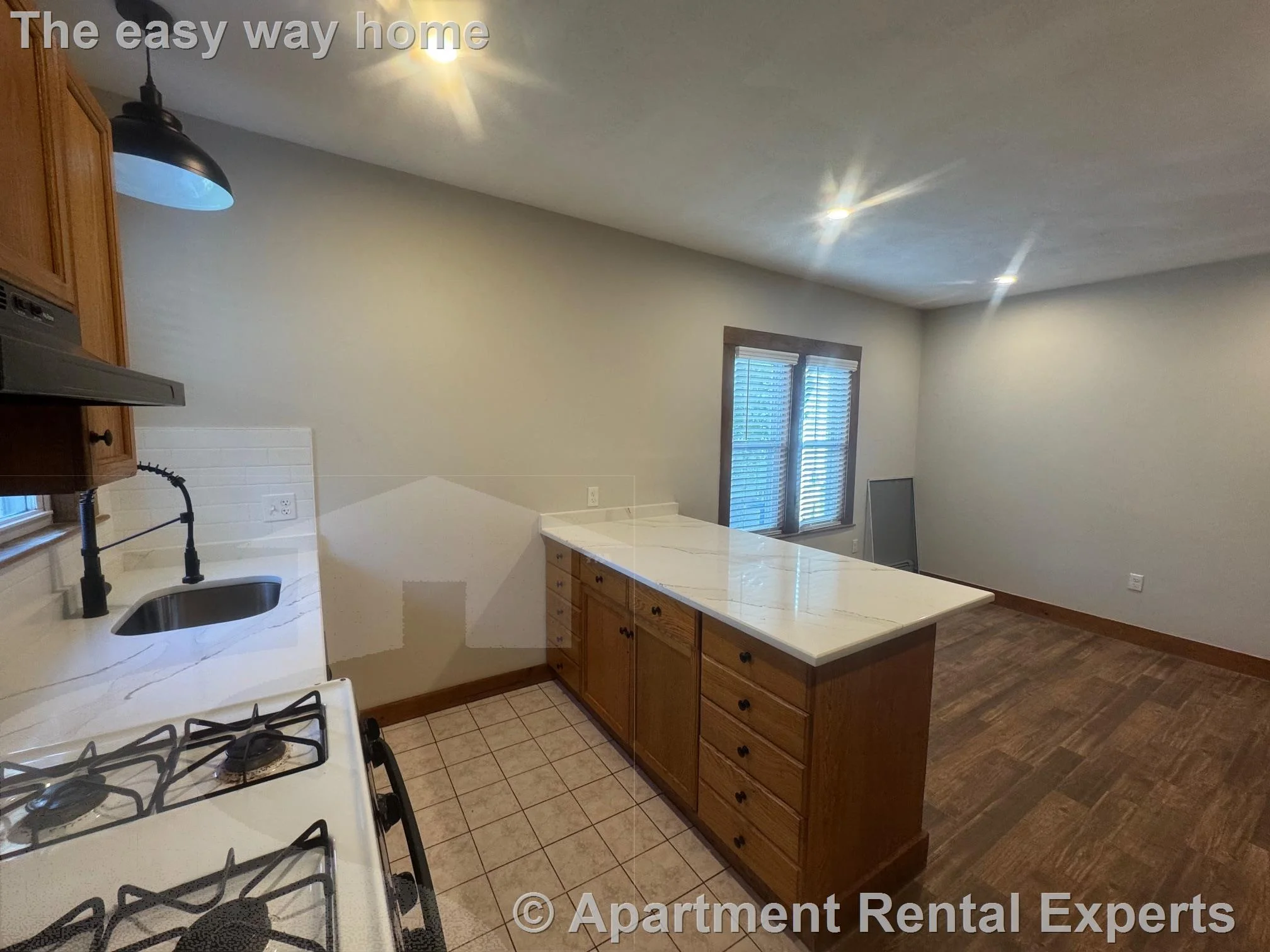 29 Frederick Ave, Tufts