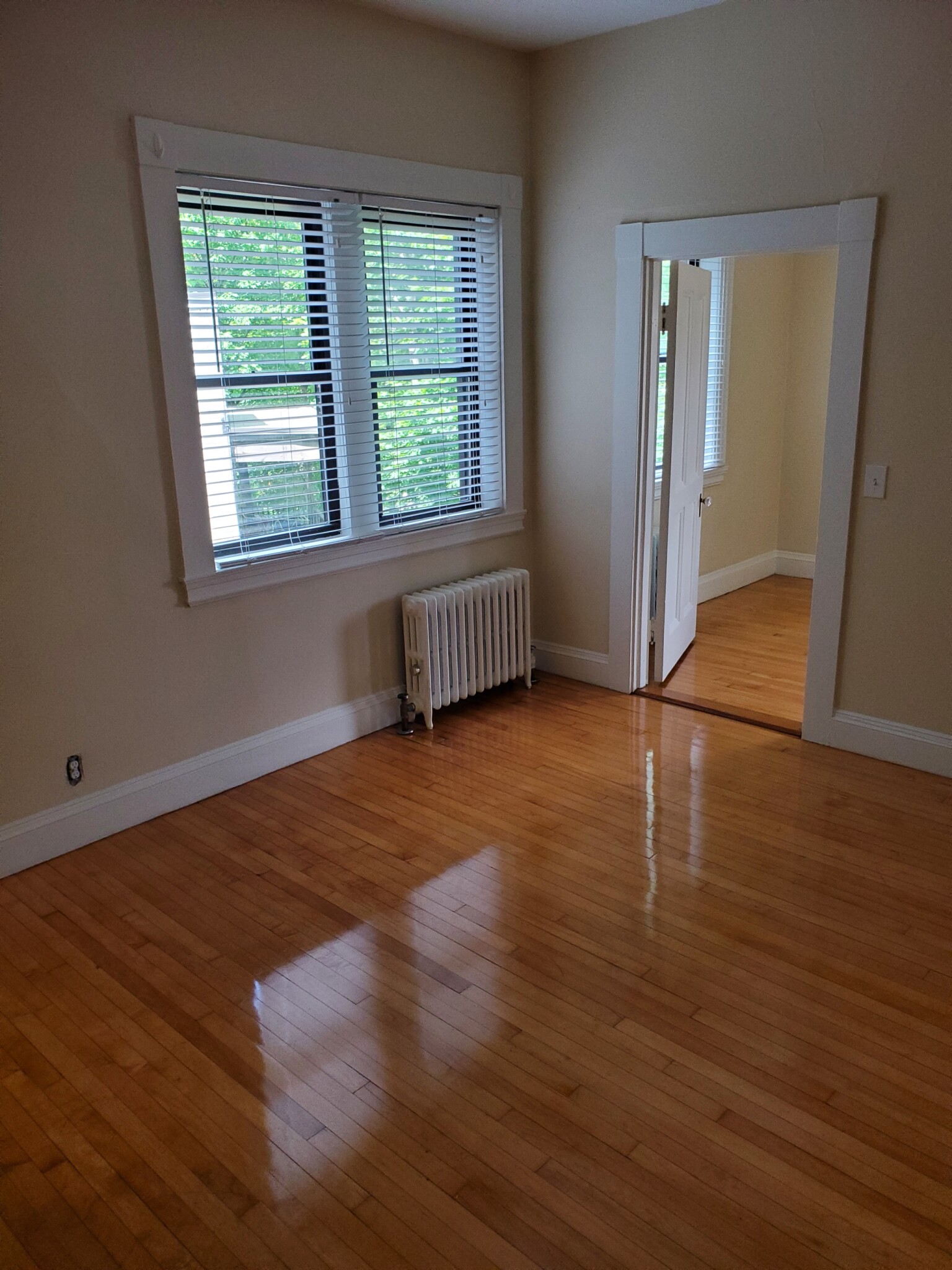 1 bed, 1 bath apartment for rent at 1470 Beacon St Unit 44, Coolidge Corner — photo 2 of 3