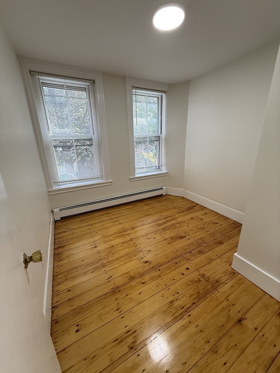 9 Putnam St, Prospect Hill