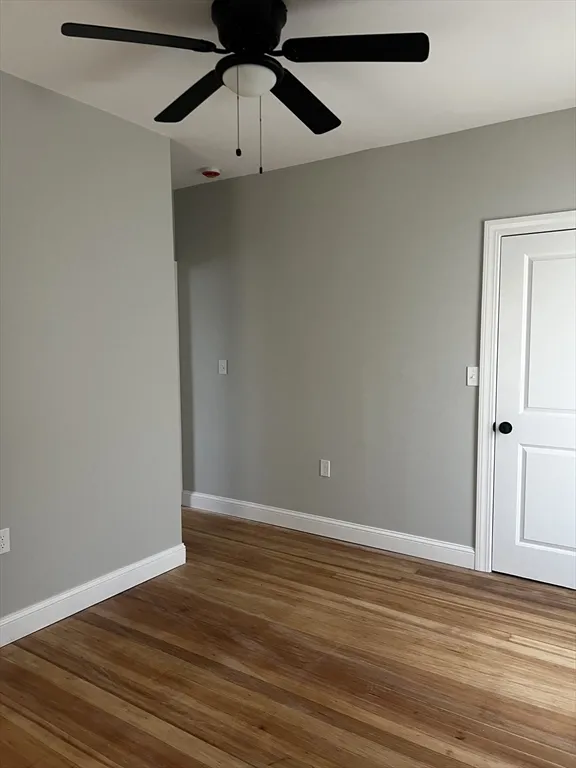 2039 Pleasant St, Fall River