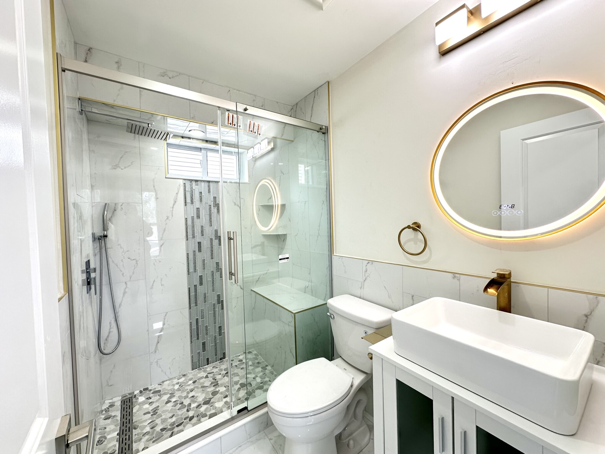 11 Burrell St, Roxbury