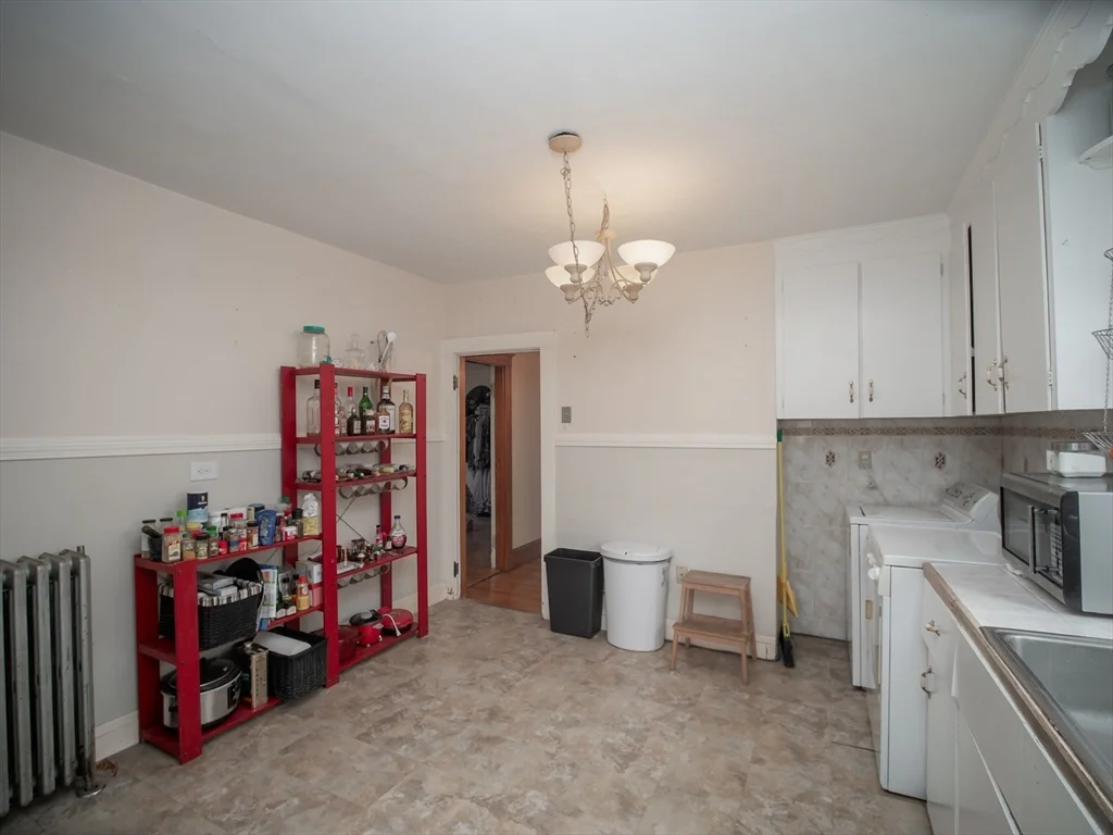 60 Powder House Blvd, Tufts