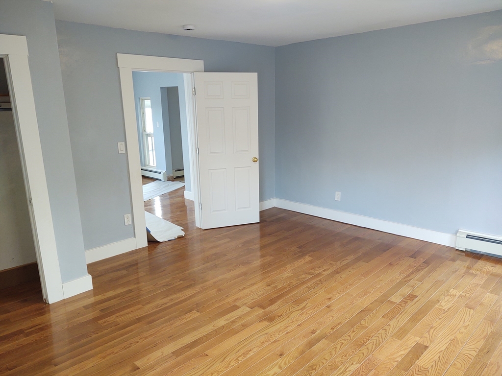 96 Pleasant St, Marlborough