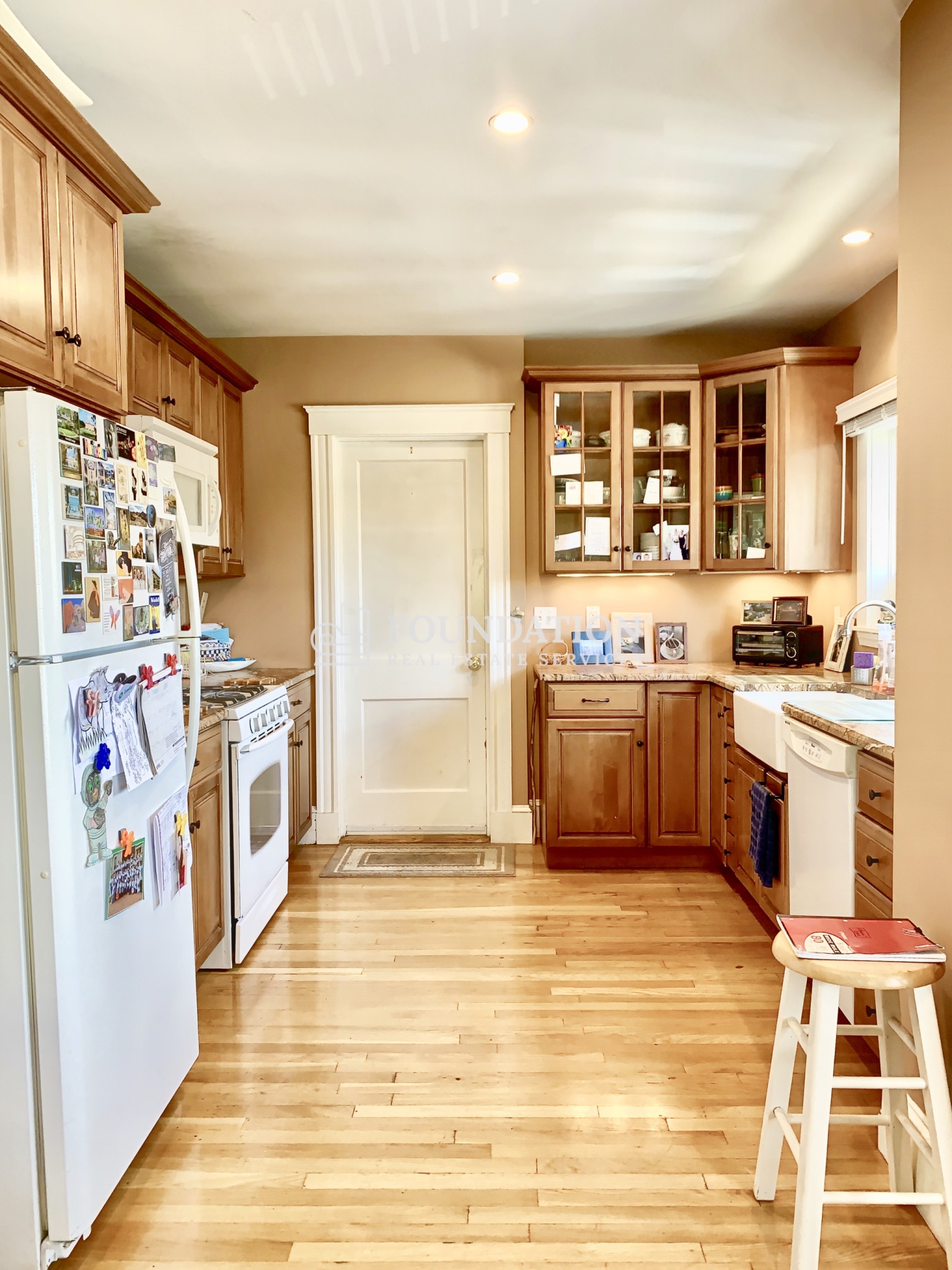 2 bed, 1 bath apartment for rent at 148 Faneuil St , #2 Unit 2, Brighton — photo 12 of 17