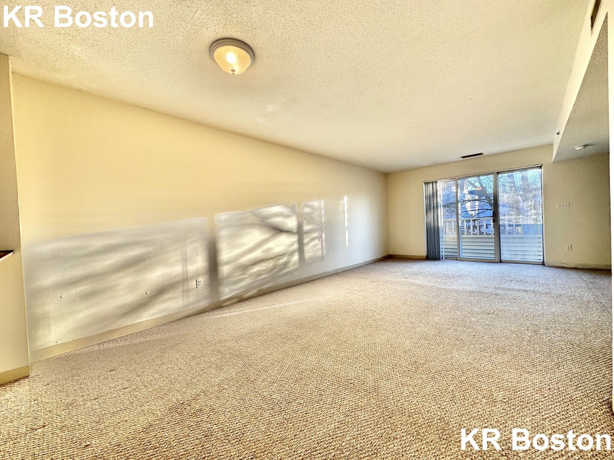 2 bed, 1.5 bath apartment for rent at 143 North Beacon St Unit A3, Brighton — photo 4 of 5