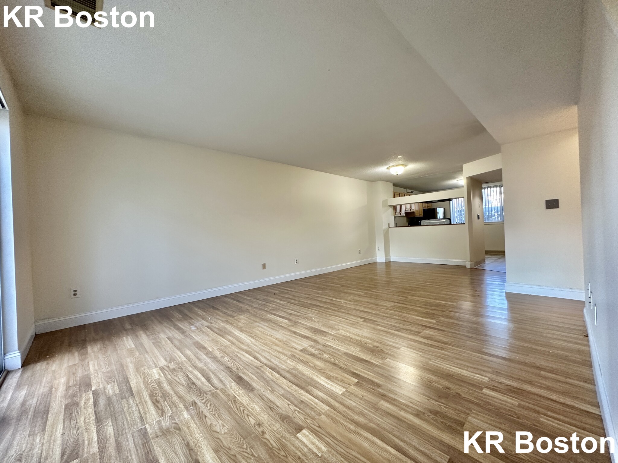 2 bed, 1.5 bath apartment for rent at 148 North Beacon St Unit A2, Brighton — photo 4 of 8