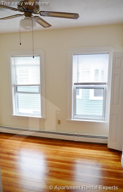 52 Simpson Ave, Davis Square