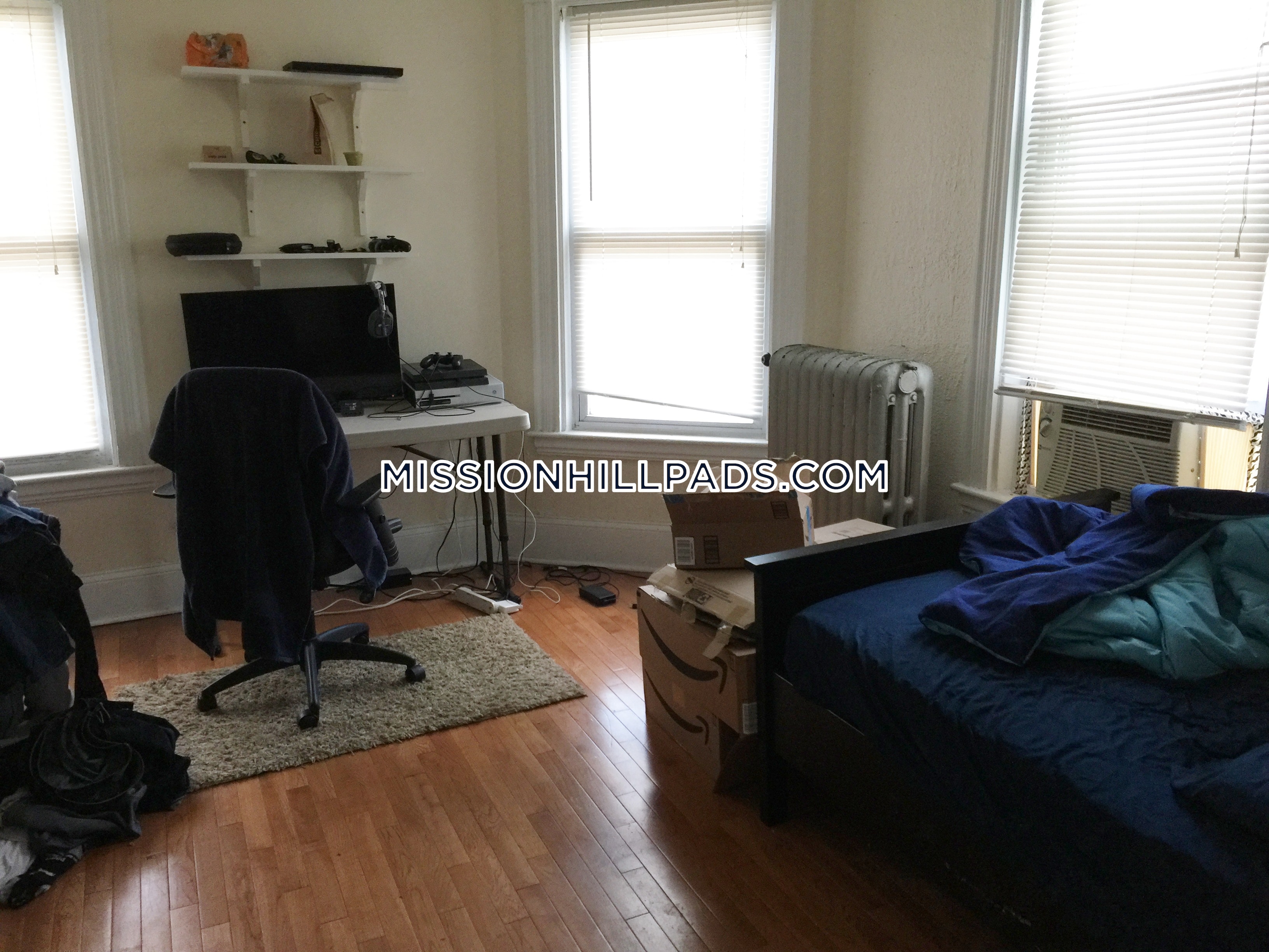 6 bed, 2.5 bath apartment for rent at 1 Sachem St Unit U3, Mission Hill — photo 9 of 45