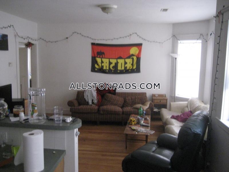 4 bed, 1 bath apartment for rent at 51 Gardner St Unit U1, Allston — photo 9 of 22