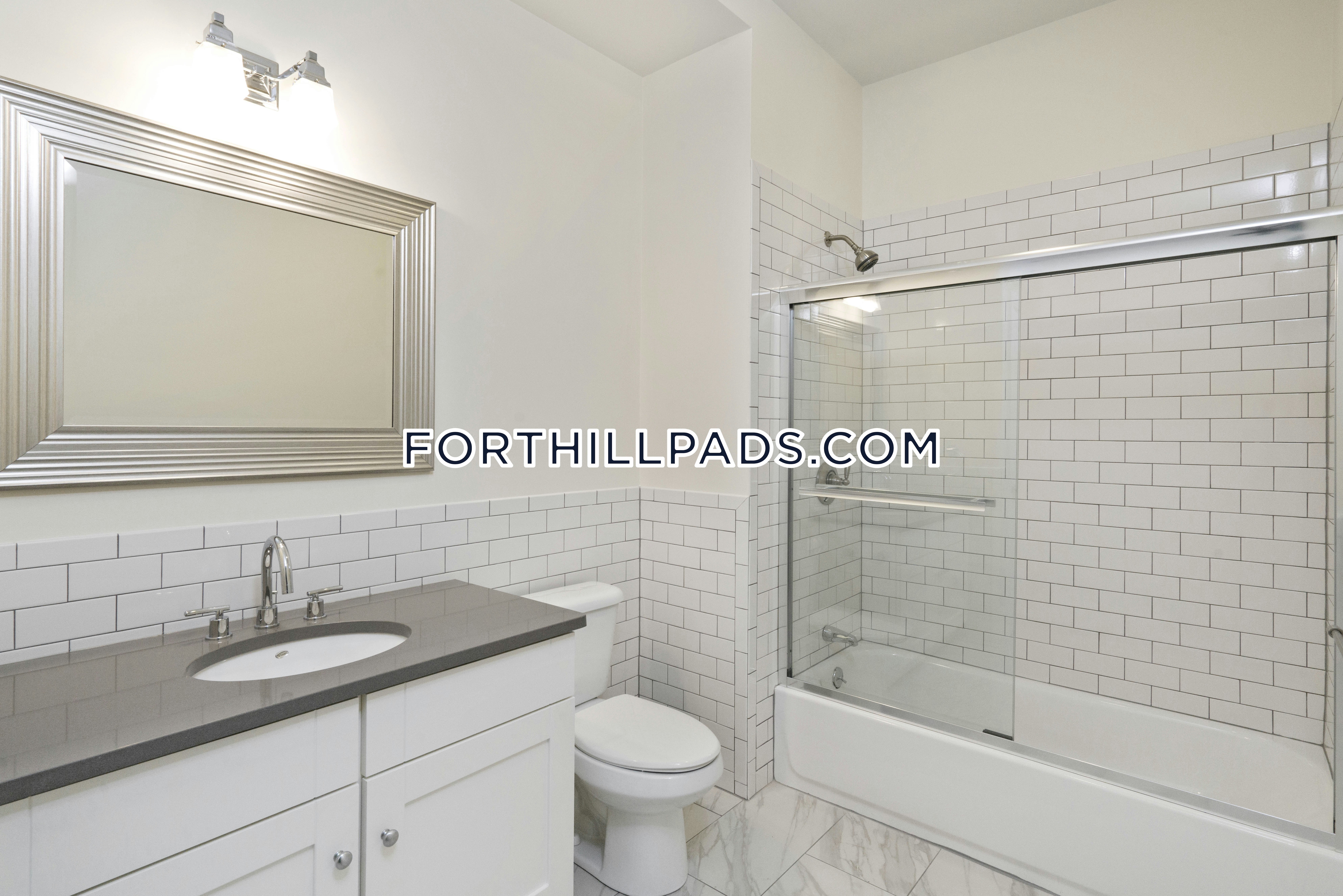 4 bed, 2.5 bath apartment for rent at 130 Roxbury St Unit 1, Roxbury — photo 11 of 24