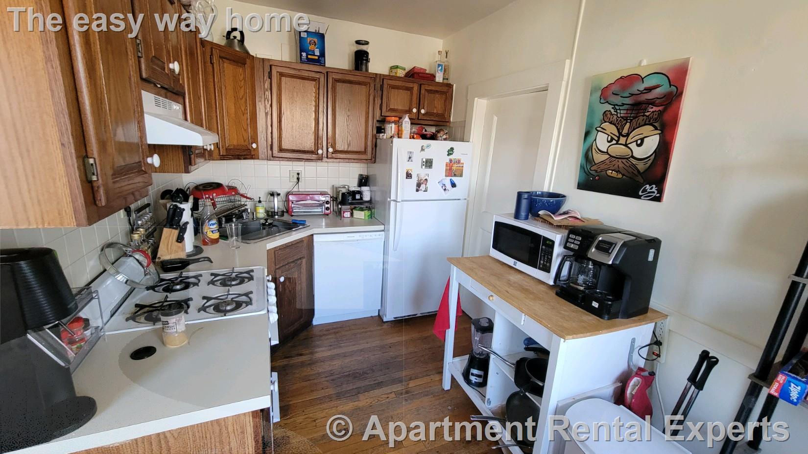 36 College Ave, Davis Square