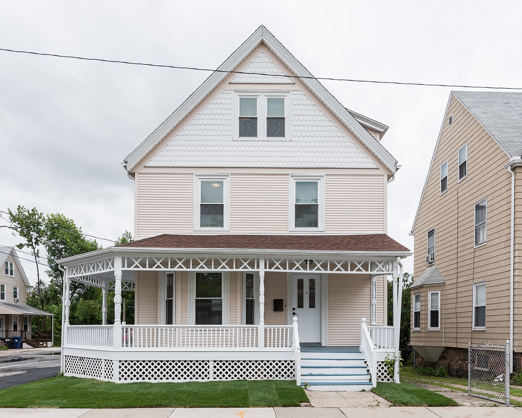 5 bed, 2 bath apartment for rent at 58 Saunders St Unit H, Allston — photo 15 of 17