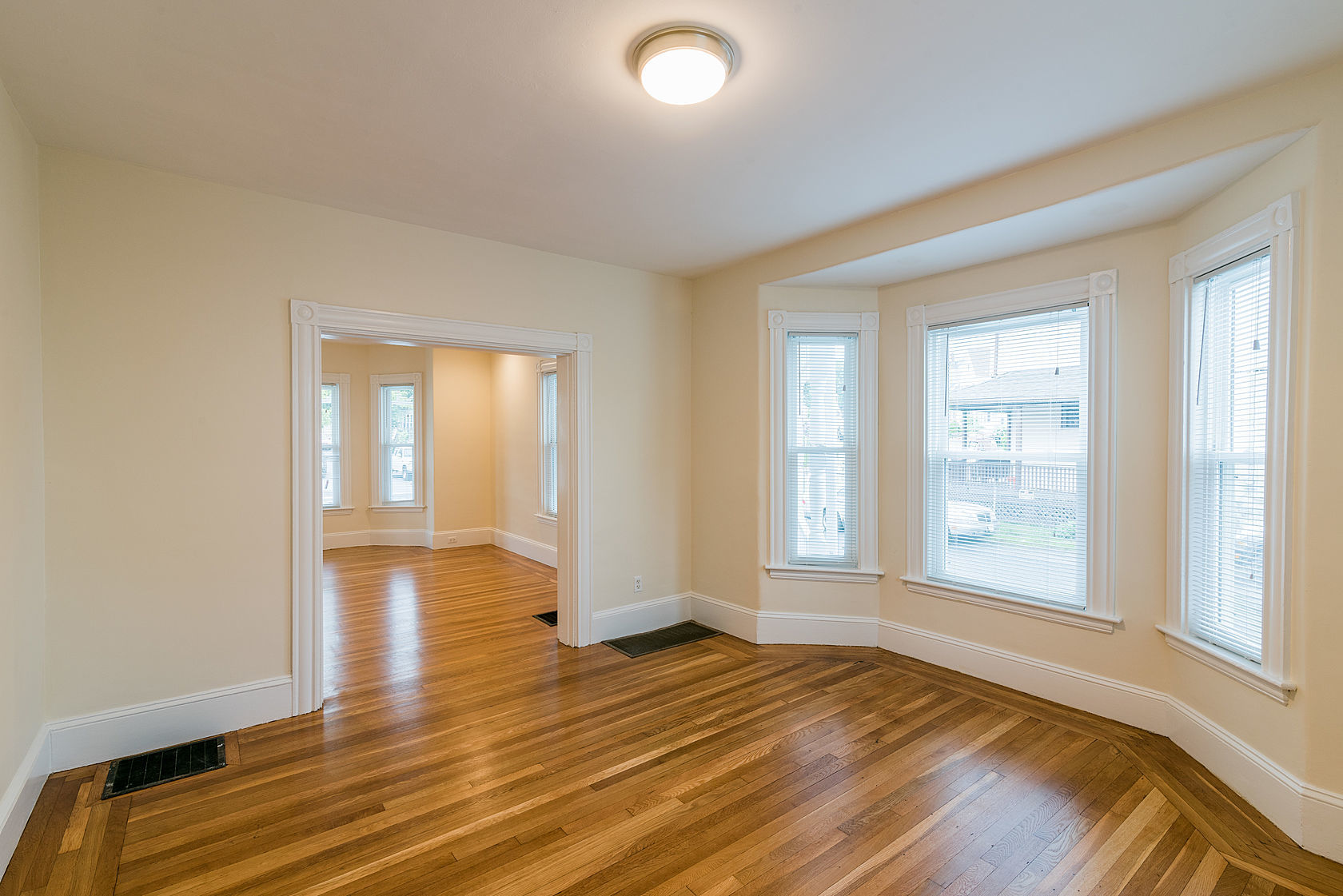 5 bed, 2 bath apartment for rent at 58 Saunders St Unit H, Allston — photo 5 of 17