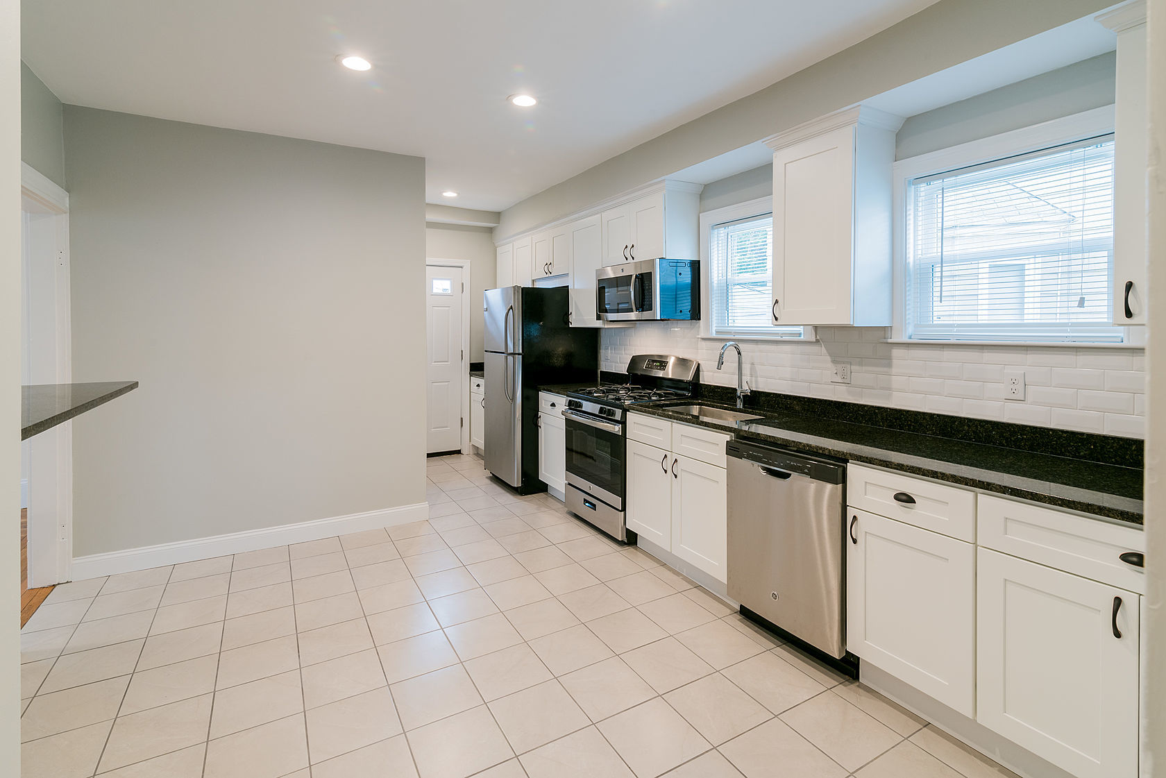5 bed, 2 bath apartment for rent at 58 Saunders St Unit H, Allston — photo 1 of 17