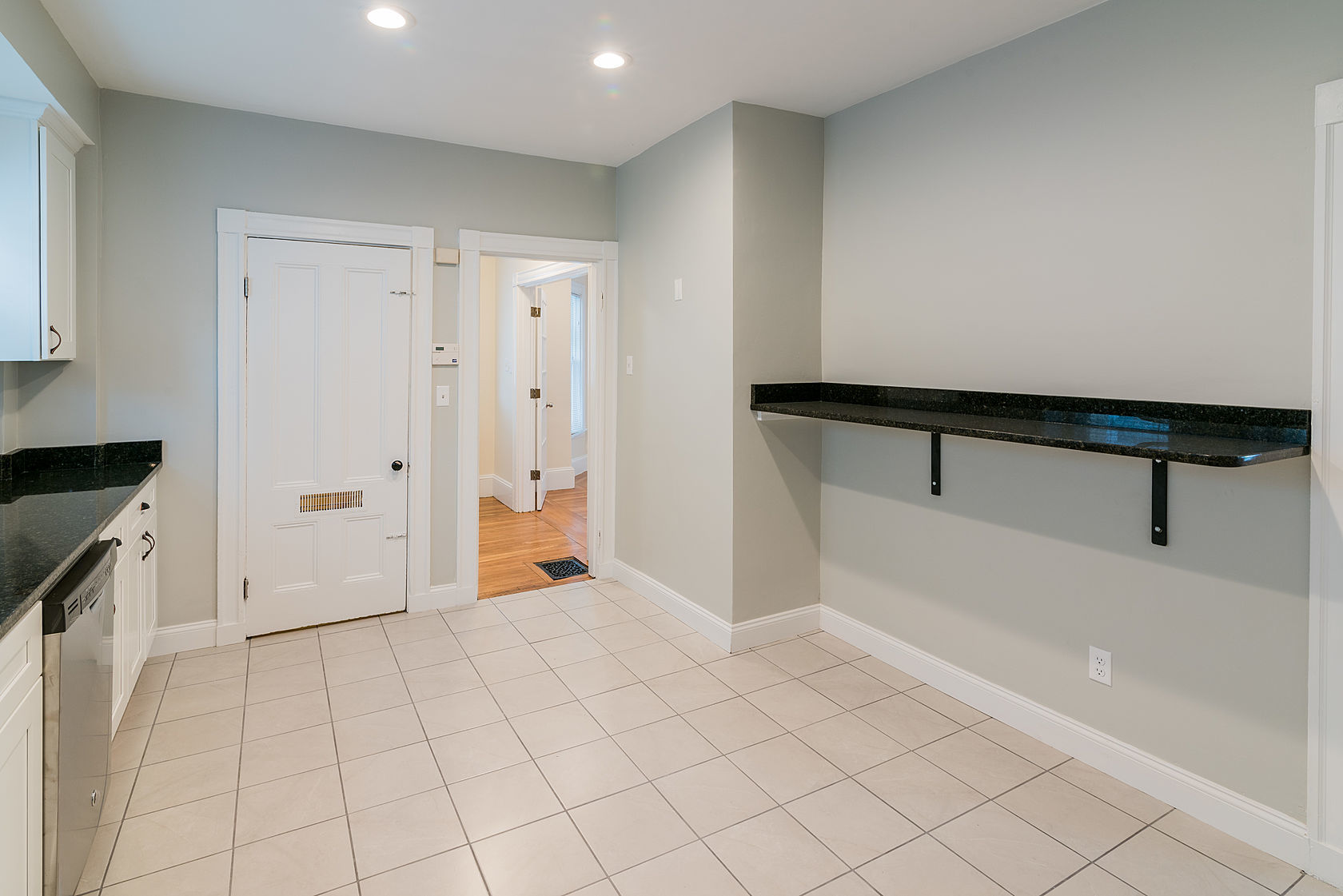 5 bed, 2 bath apartment for rent at 58 Saunders St Unit H, Allston — photo 13 of 17