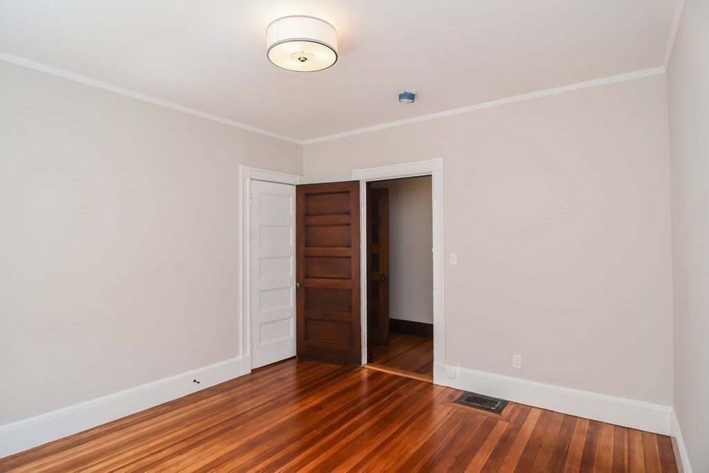 445 Washington St, Newton Corner