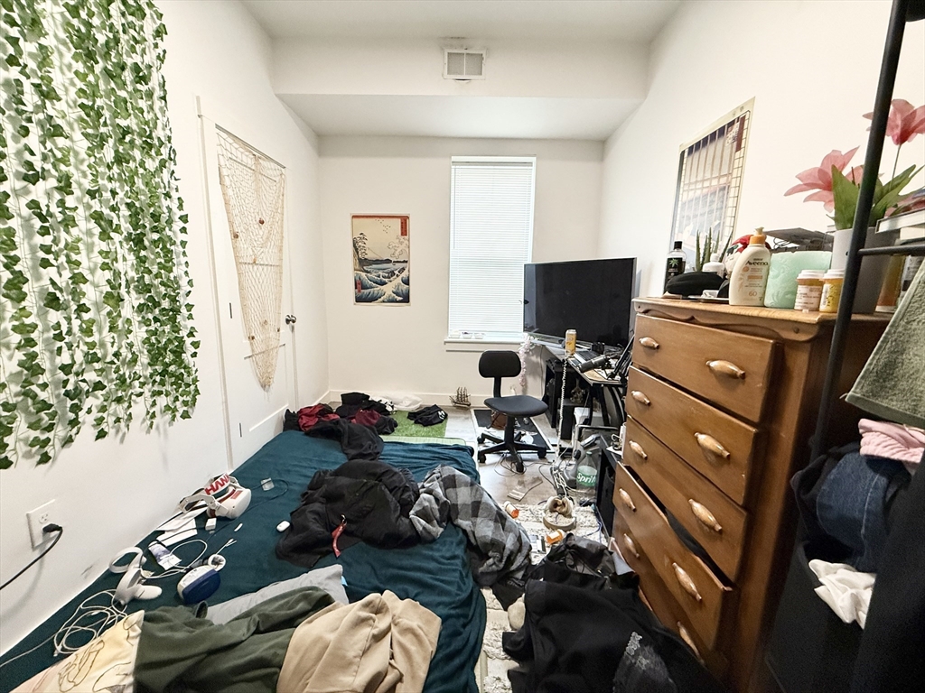 301-305 Dudley St, Roxbury