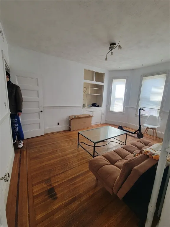 58 Aspinwall Ave, Coolidge Corner