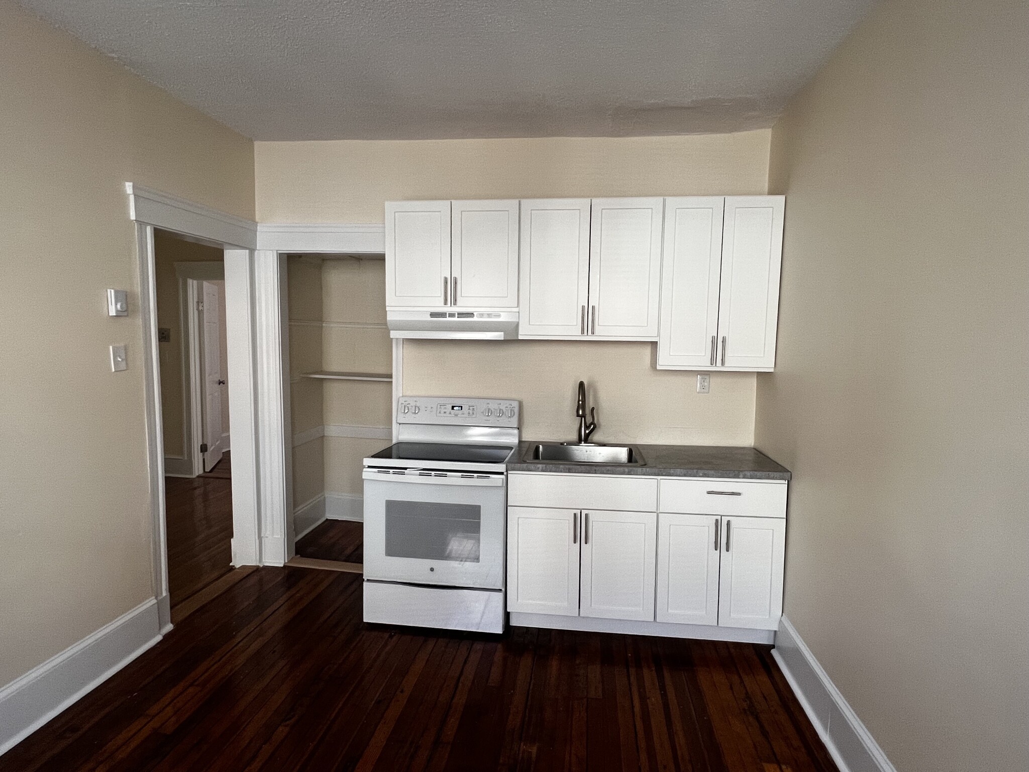 883 Huntington Ave, Mission Hill