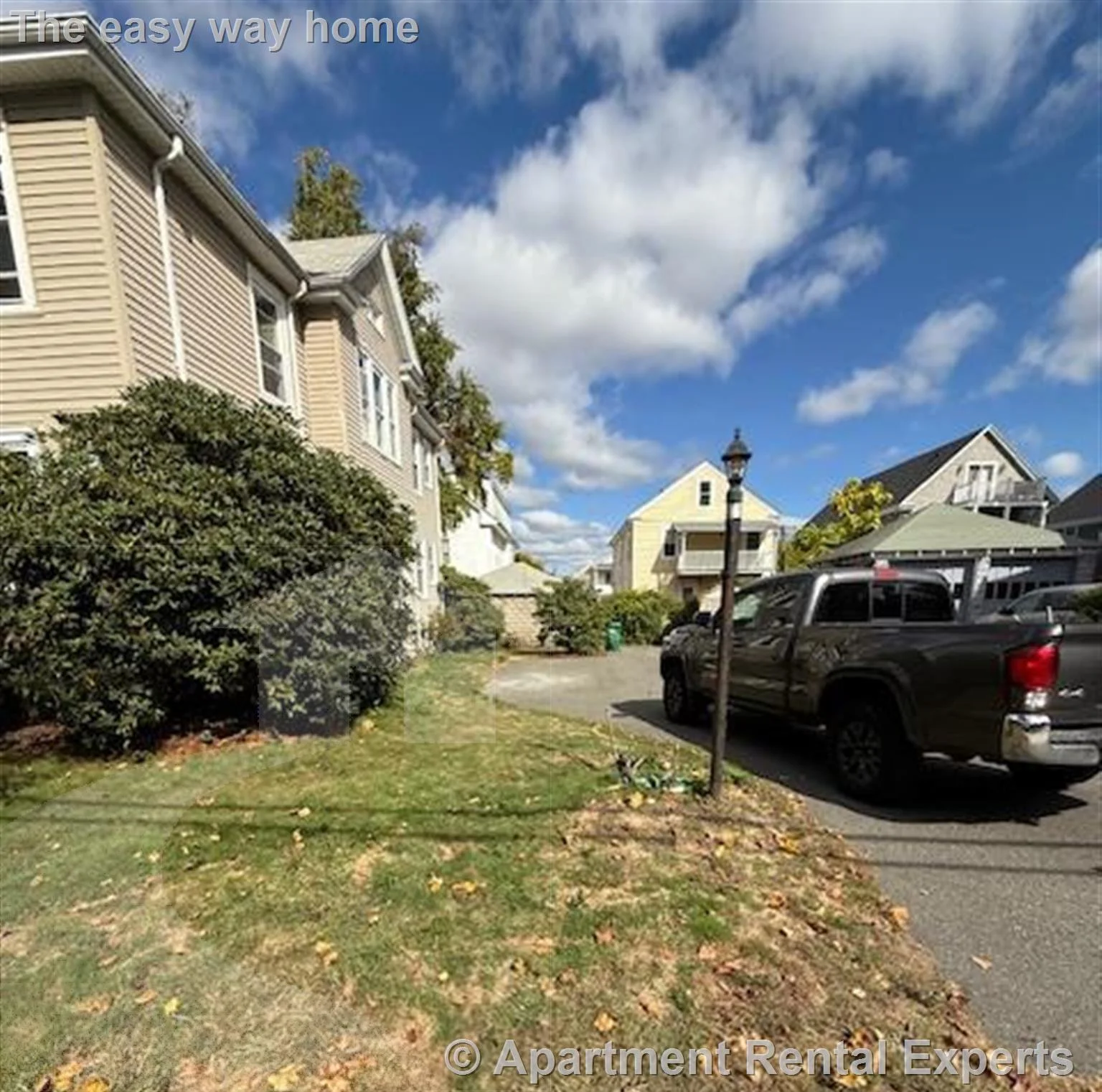 43 Orchard St, Tufts