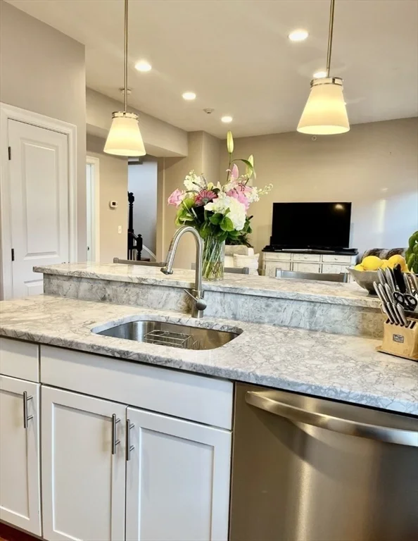 236 E St, South Boston