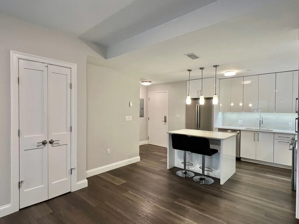 771 Harrison Ave, South End