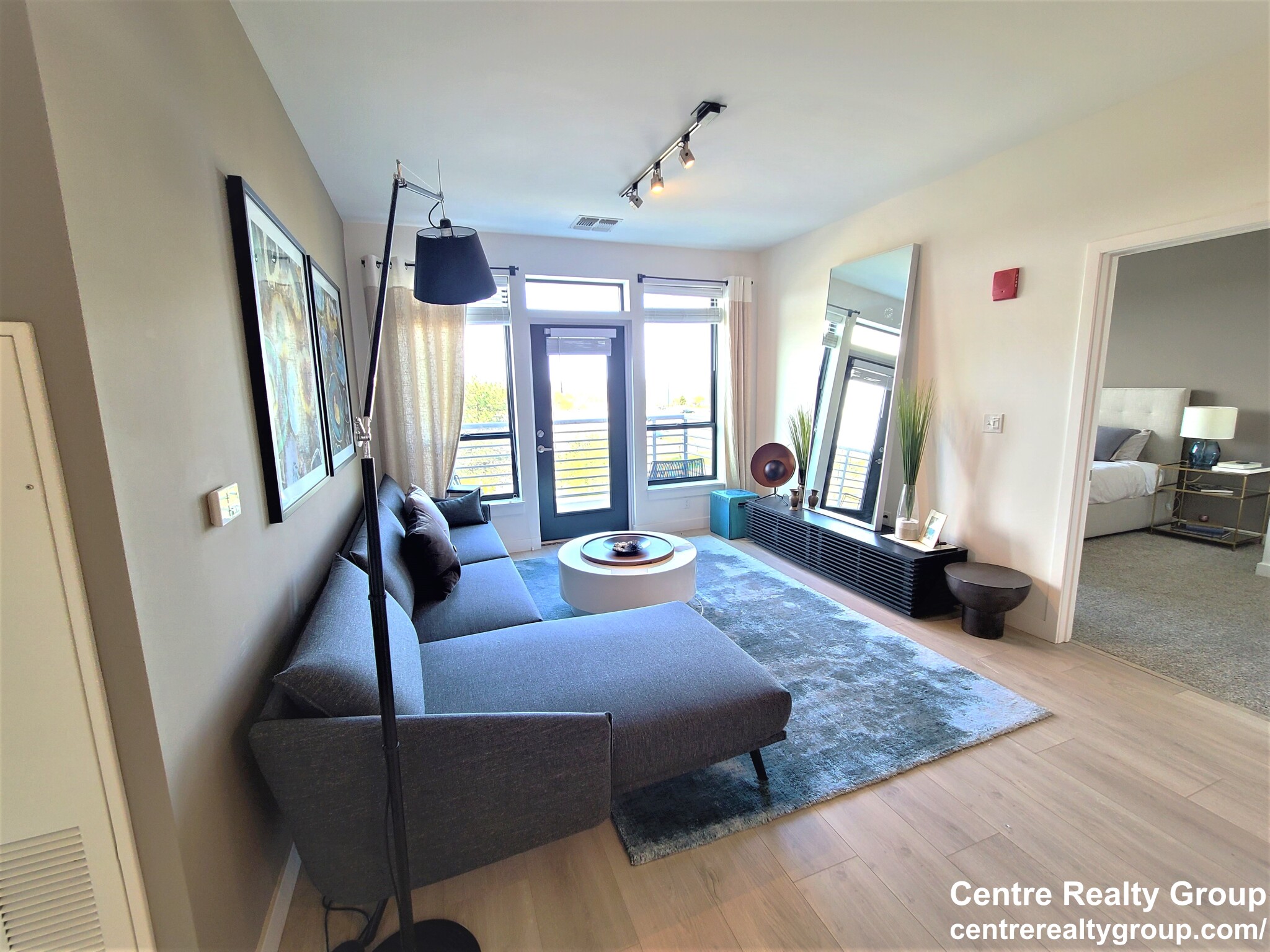 552 Victory Rd, Marina Bay