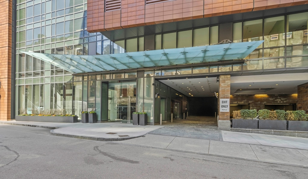 45 Province St, Midtown